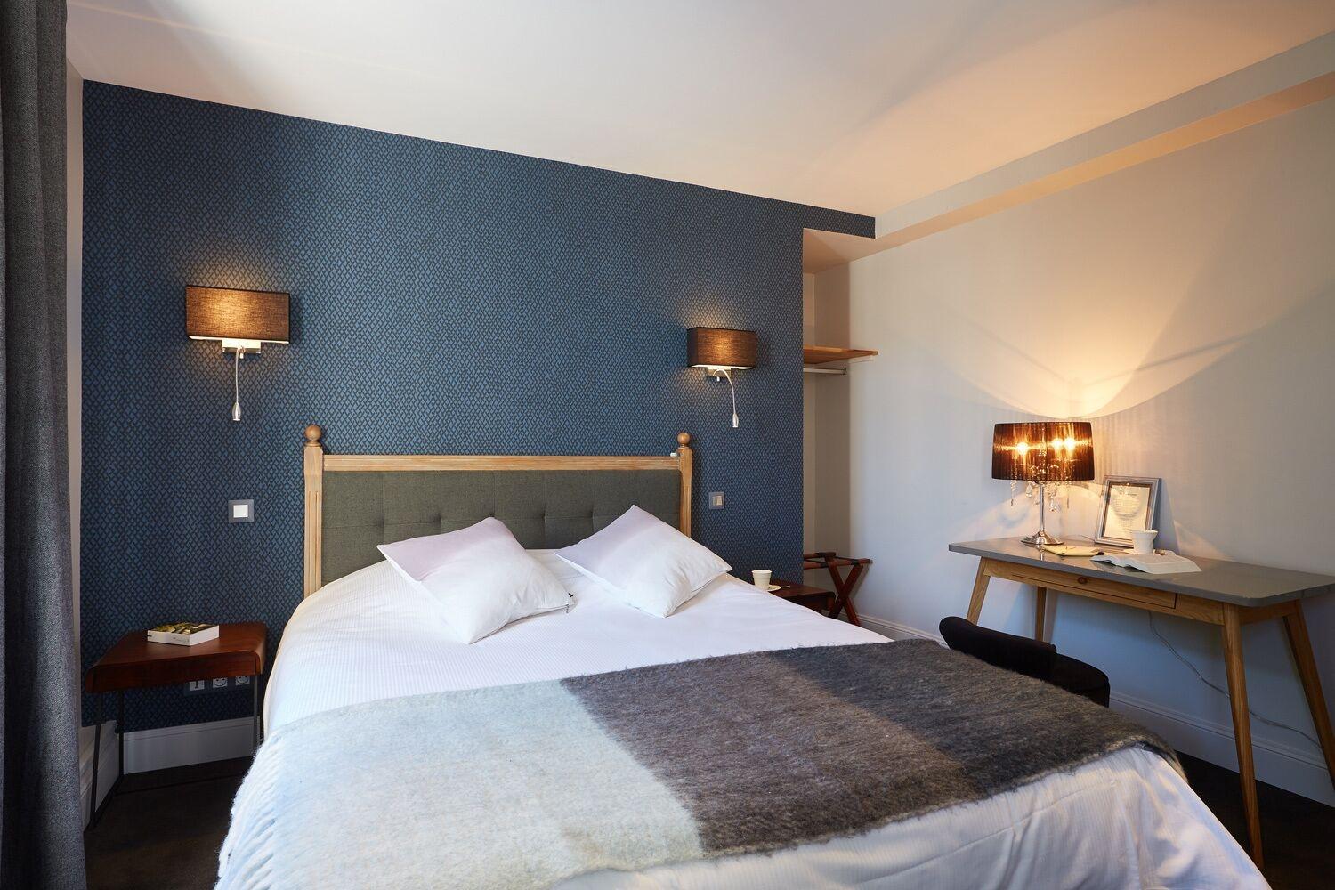 The Originals Boutique, Hotel La Colonne De Bronze, Saint-Valery-Sur-Somme Exterior photo